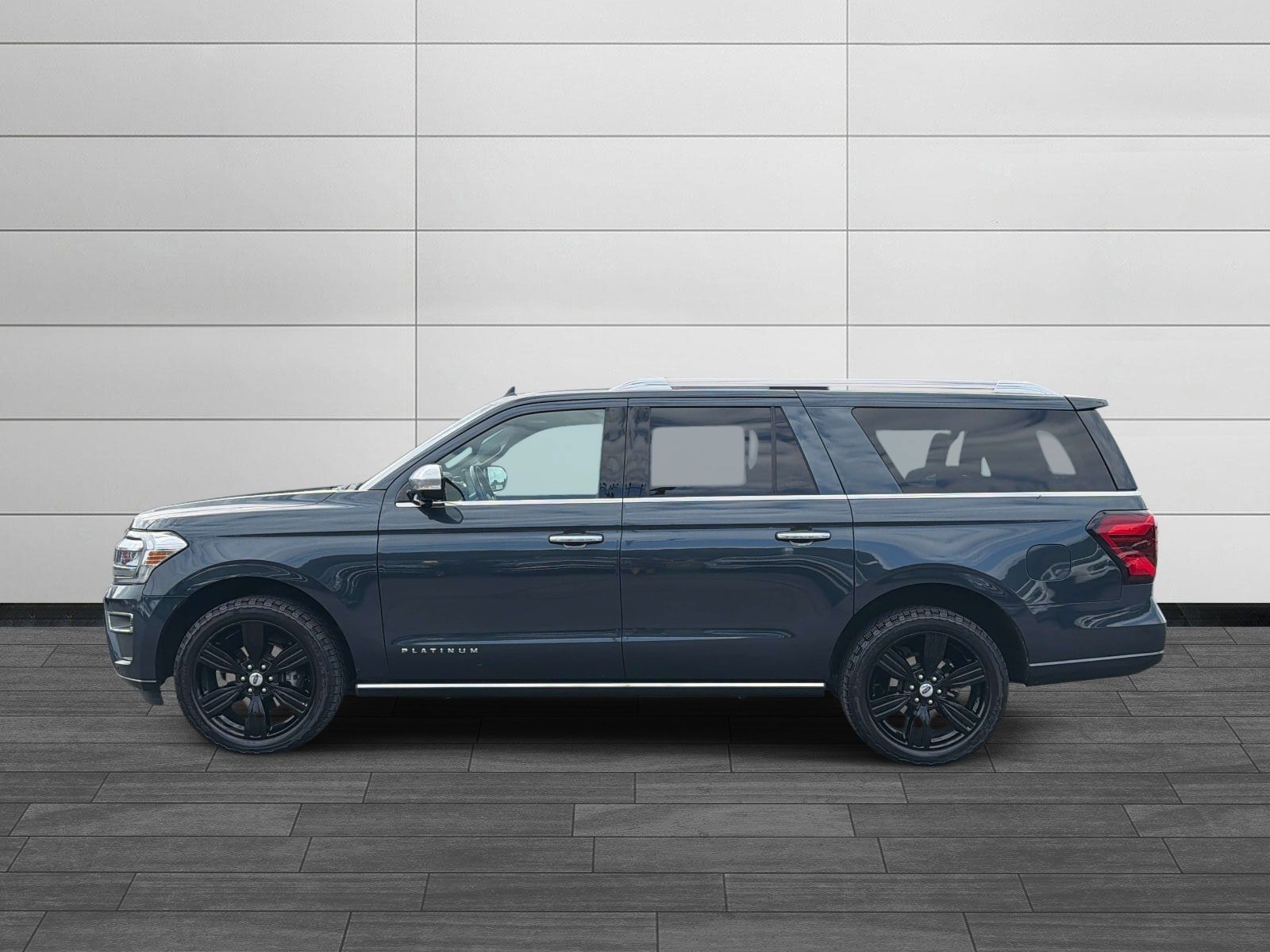Used 2023 Ford Expedition Max Platinum AWD/4WD image 6