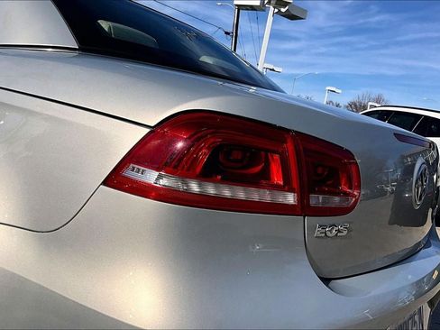 Used 2012 Volkswagen Eos Komfort image 28