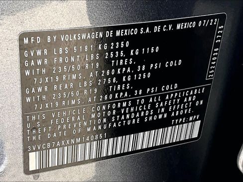 Used 2022 Volkswagen Tiguan SE R-Line FWD image 35