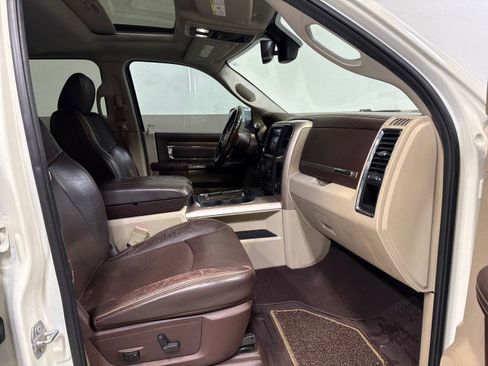 Used 2017 RAM 3500 Laramie Longhorn image 56