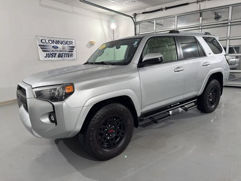 Used 2023 Toyota 4Runner SR5 image 3