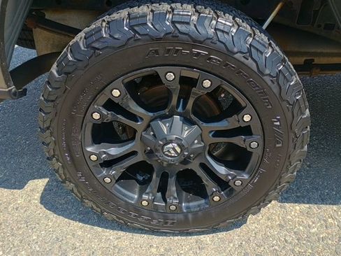 Used 2018 Ford F150 XLT AWD/4WD image 11