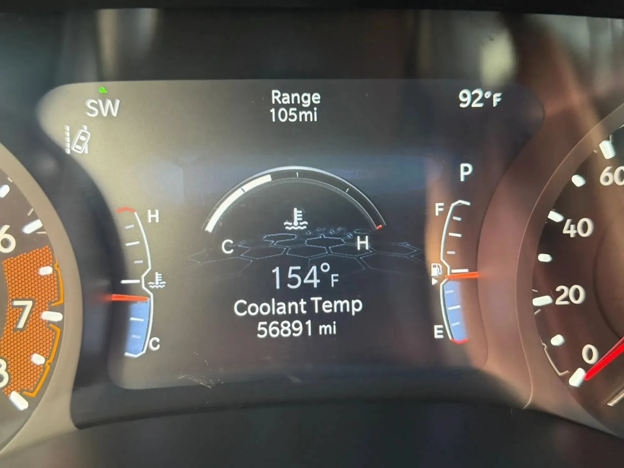 Used 2024 Jeep Compass Trailhawk AWD/4WD image 9