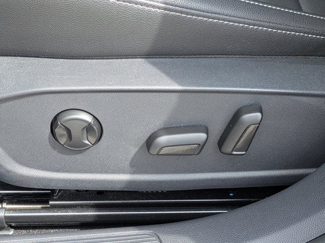 Used 2021 Volkswagen Jetta SEL FWD image 20