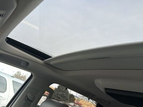 Used 2022 Toyota Sequoia Limited image 3