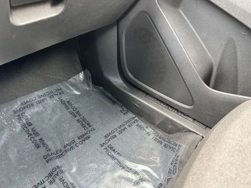 Used 2019 Chevrolet Equinox LT image 19