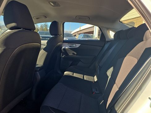 Certified 2023 Kia Forte LXS w/ LXS Technology Package image 11
