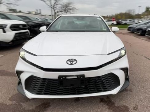 New 2026 Toyota Camry SE FWD image 7