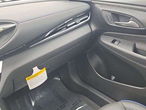 New 2026 Buick Envista Sport Touring w/ Convenience I Package FWD image 31