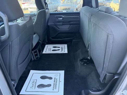 Certified 2021 RAM 1500 Big Horn image 9