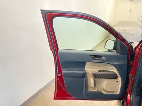 New 2026 Ford Maverick Lariat image 14