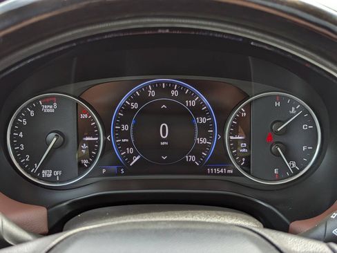 Used 2020 Buick Enclave Avenir w/ Avenir Technology Package AWD/4WD image 19