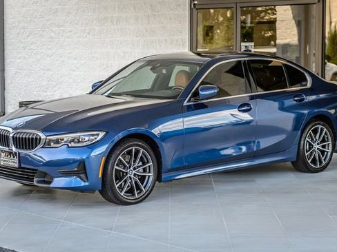 Used 2022 BMW 330i xDrive Sedan w/ Driving Assistance Package AWD/4WD image 6