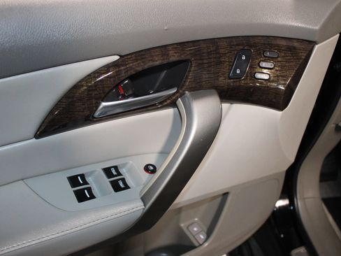 Used 2010 Acura MDX AWD/4WD image 9