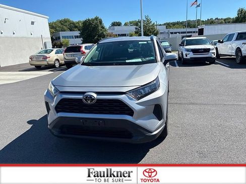 Used 2020 Toyota RAV4 LE w/ All Weather Liner Package AWD/4WD image 21