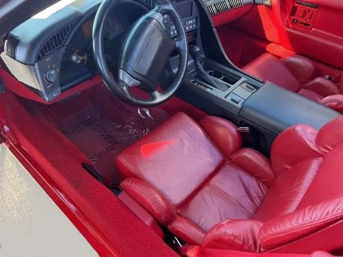 Used 1991 Chevrolet Corvette Convertible image 17
