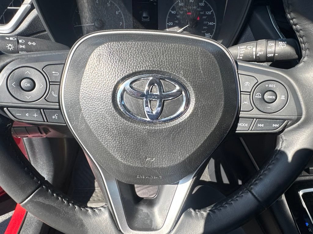 Used 2025 Toyota Corolla Cross LE FWD image 17