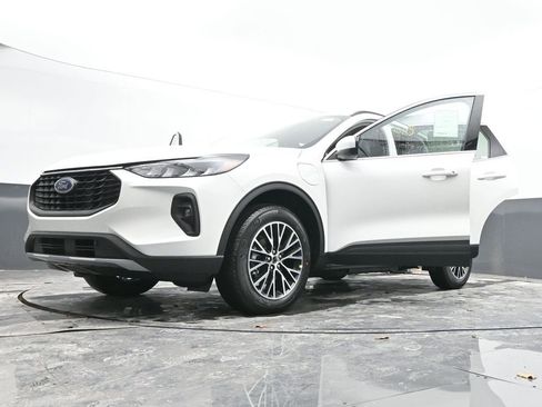 New 2026 Ford Escape SE image 69