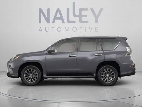 Used 2023 Lexus GX 460 Luxury w/ Sport Design Package image 2