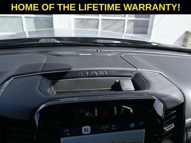 Used 2022 RAM 3500 Limited AWD/4WD image 66
