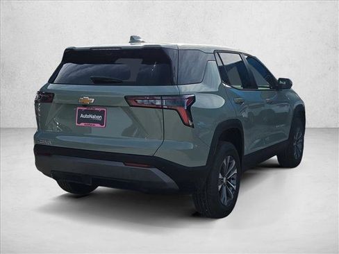 New 2026 Chevrolet Equinox LT w/ Safety and Technology Package image 2