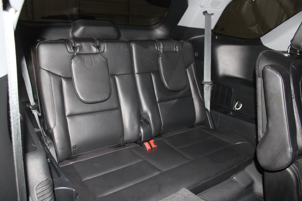 Used 2024 Ford Explorer Limited AWD/4WD image 35