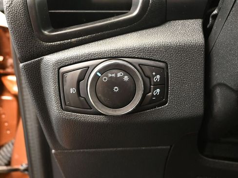 Used 2018 Ford EcoSport SE w/ SE Cold Weather Package image 32