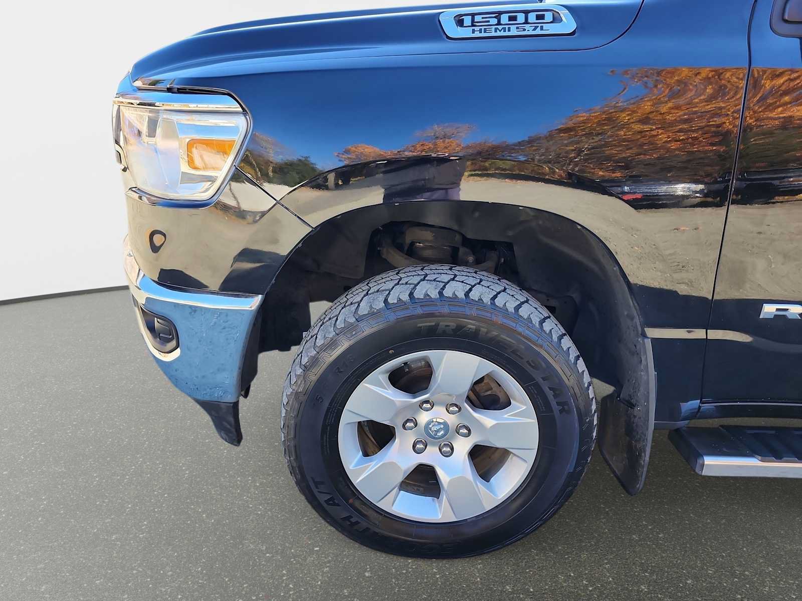 Used 2019 RAM 1500 Big Horn AWD/4WD image 10