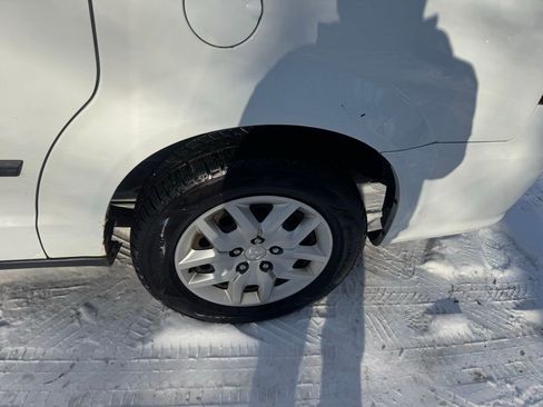 Used 2014 RAM C/V Tradesman image 14