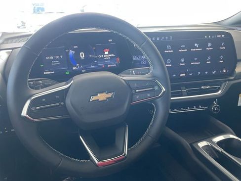 New 2026 Chevrolet Equinox EV LT w/ Comfort Package image 18