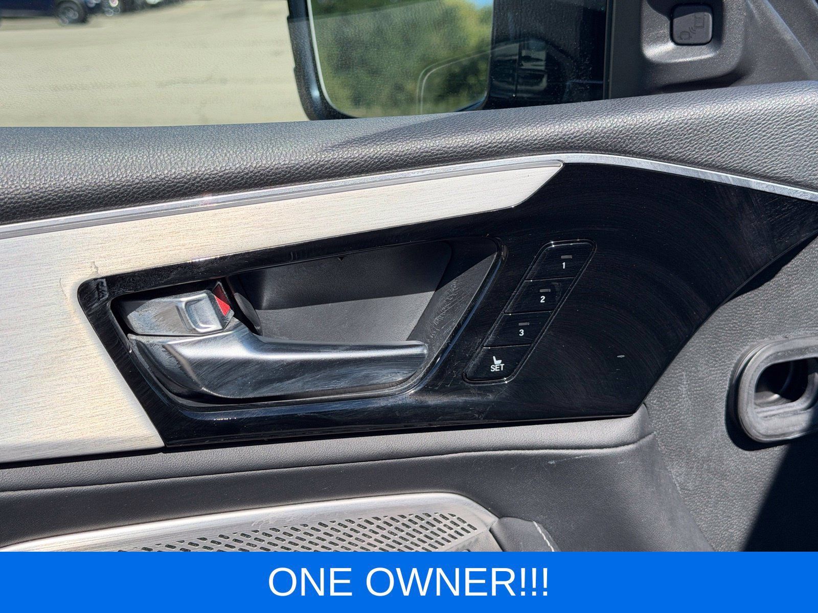 Used 2023 Acura MDX w/ Technology Package AWD/4WD image 15