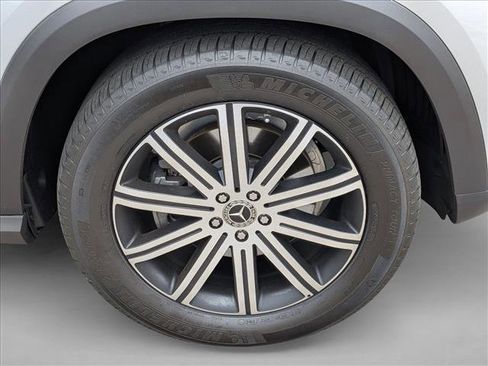 Used 2025 Mercedes-Benz GLE 350 4MATIC image 25
