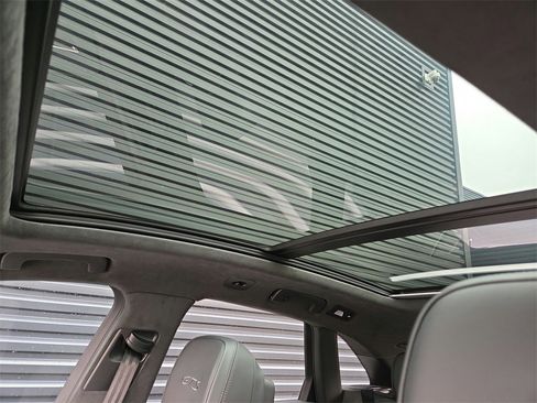 Used 2023 Porsche Macan GTS image 16