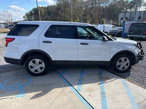 Used 2018 Ford Explorer Police Interceptor Utility AWD image 8