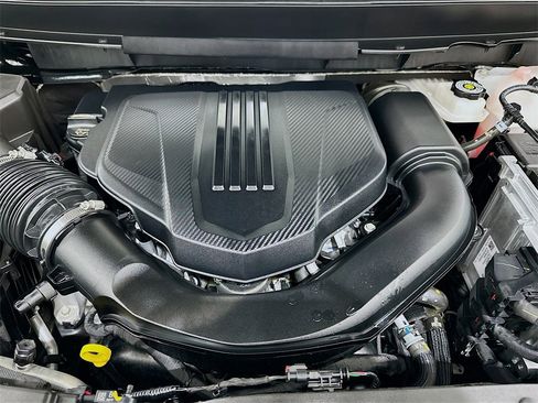 Used 2026 GMC Acadia AT4 w/ Luxury Package image 33