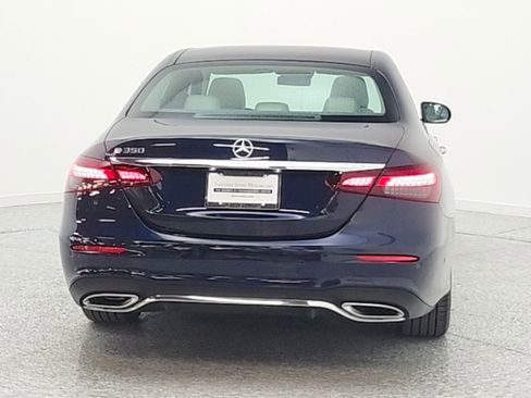 Used 2022 Mercedes-Benz E 350 Sedan image 6