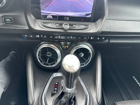 Used 2020 Chevrolet Camaro SS RWD image 19