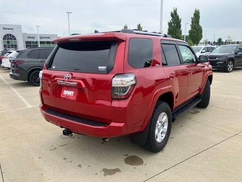 Used 2022 Toyota 4Runner SR5 Premium AWD/4WD image 9