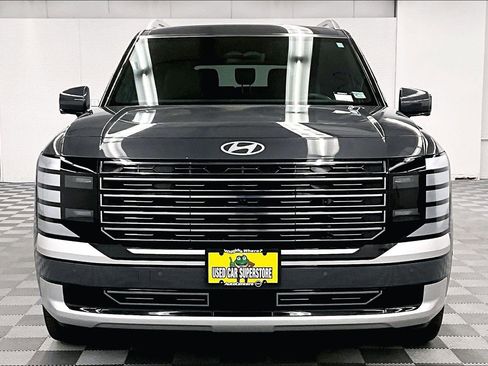 Used 2026 Hyundai Palisade Calligraphy FWD image 4