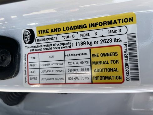 Used 2024 Ford F250 XLT image 43