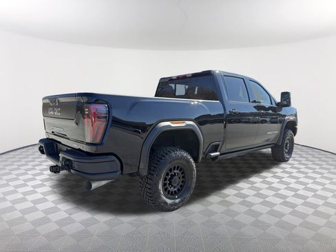 New 2026 GMC Sierra 2500 AT4X w/ AT4X AEV Edition image 6