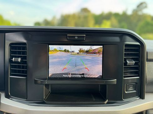 Used 2025 Ford F250 XLT AWD/4WD image 18