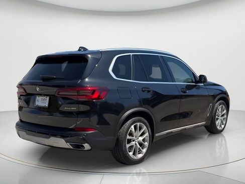 Used 2022 BMW X5 xDrive40i w/ Premium Package AWD/4WD image 5