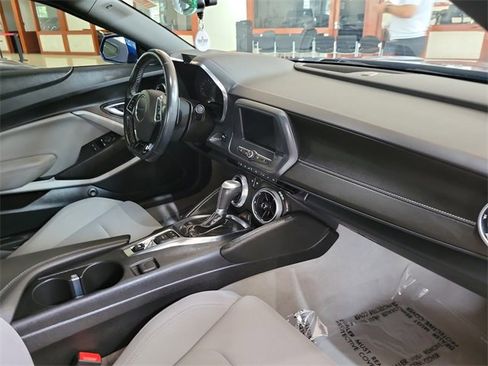 Used 2023 Chevrolet Camaro LT w/ RS Package image 21