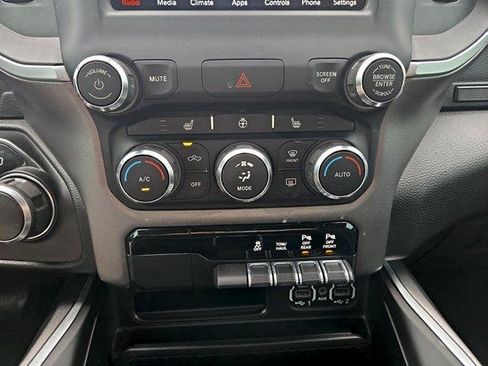 Used 2020 RAM 1500 Big Horn AWD/4WD image 20