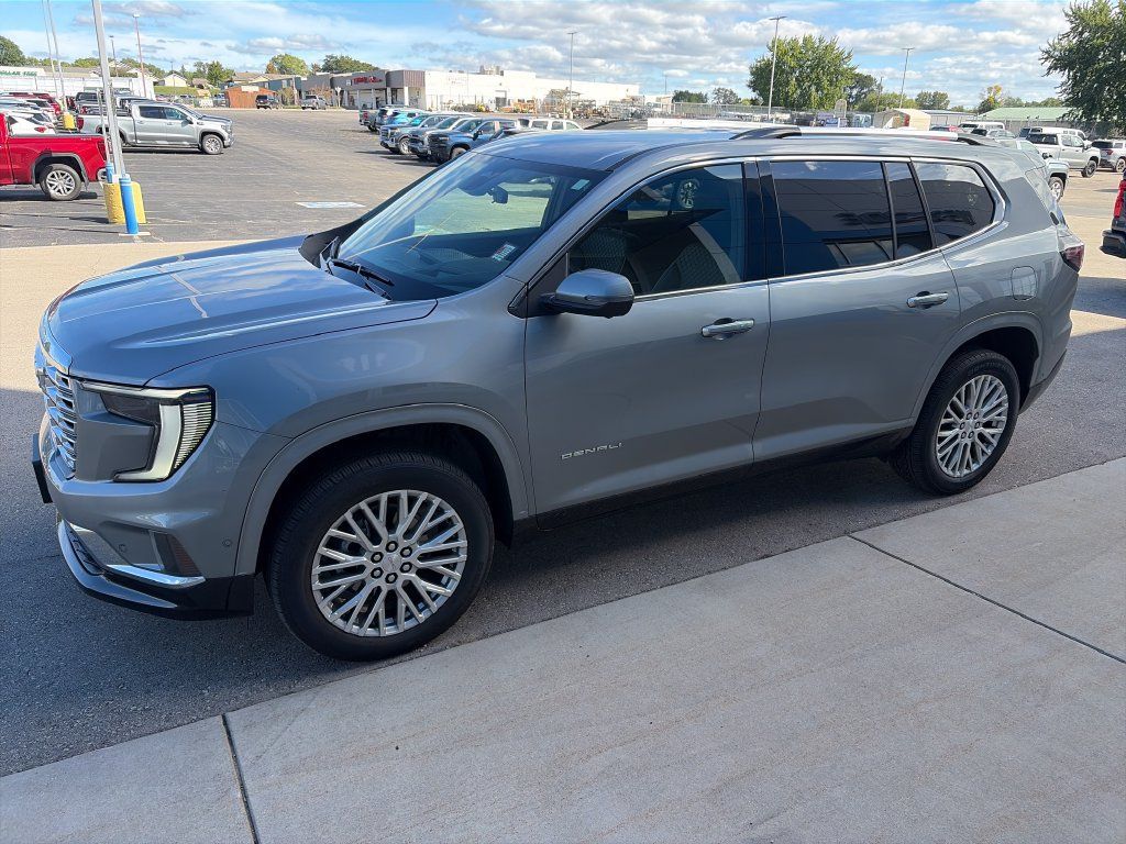 Used 2026 GMC Acadia Denali w/ Super Cruise Package AWD/4WD image 5