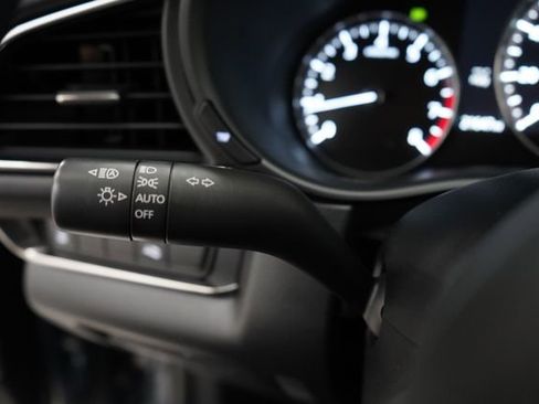 Used 2023 MAZDA CX-30 AWD 2.5 S w/ Preferred Package image 18