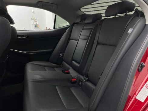 Used 2014 Lexus IS 250 image 32