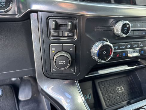 Certified 2023 Ford F150 Lariat w/ Equipment Group 502A High image 43