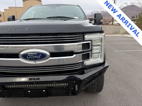 Used 2018 Ford F250 Platinum w/ Platinum Ultimate Package image 59